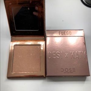 Dose of colors DESI X KATY fuego highlighter